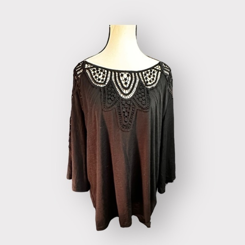 Women’s XL Amaryllis Black Crochet Inset Bell Sleeve Top